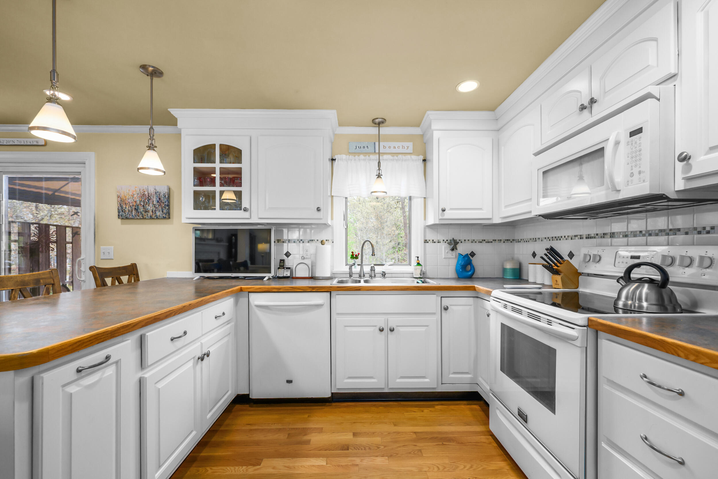 5 Kaycees Way West Yarmouth MA 02673