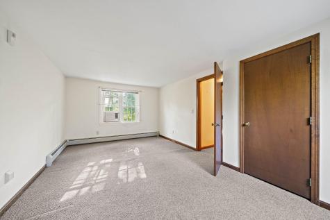 20 Biscayne Drive MA 02648