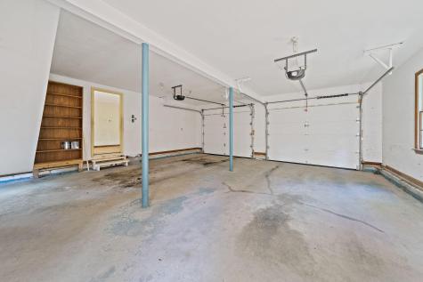 20 Biscayne Drive MA 02648