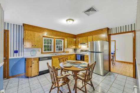 148 Belmont Road Harwich MA 02671