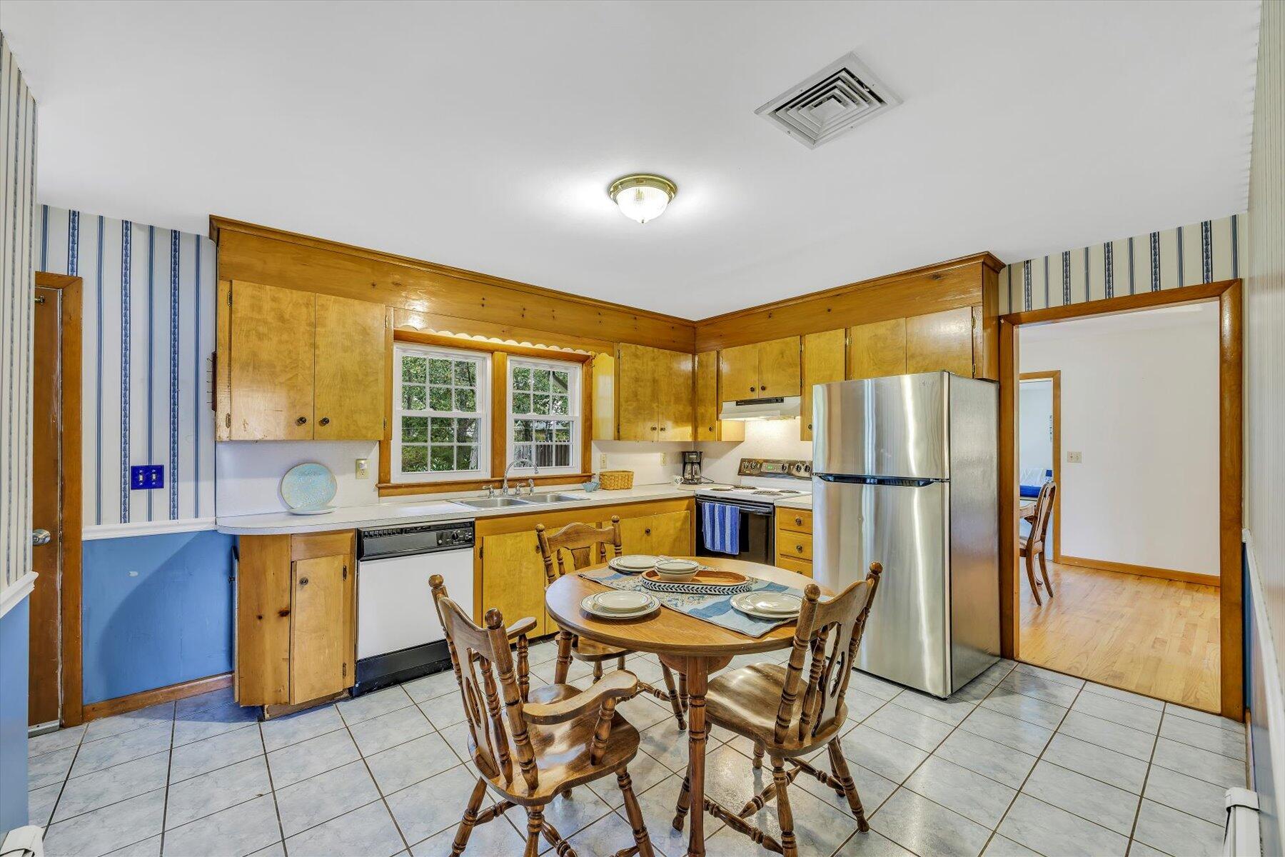 148 Belmont Road Harwich MA 02671