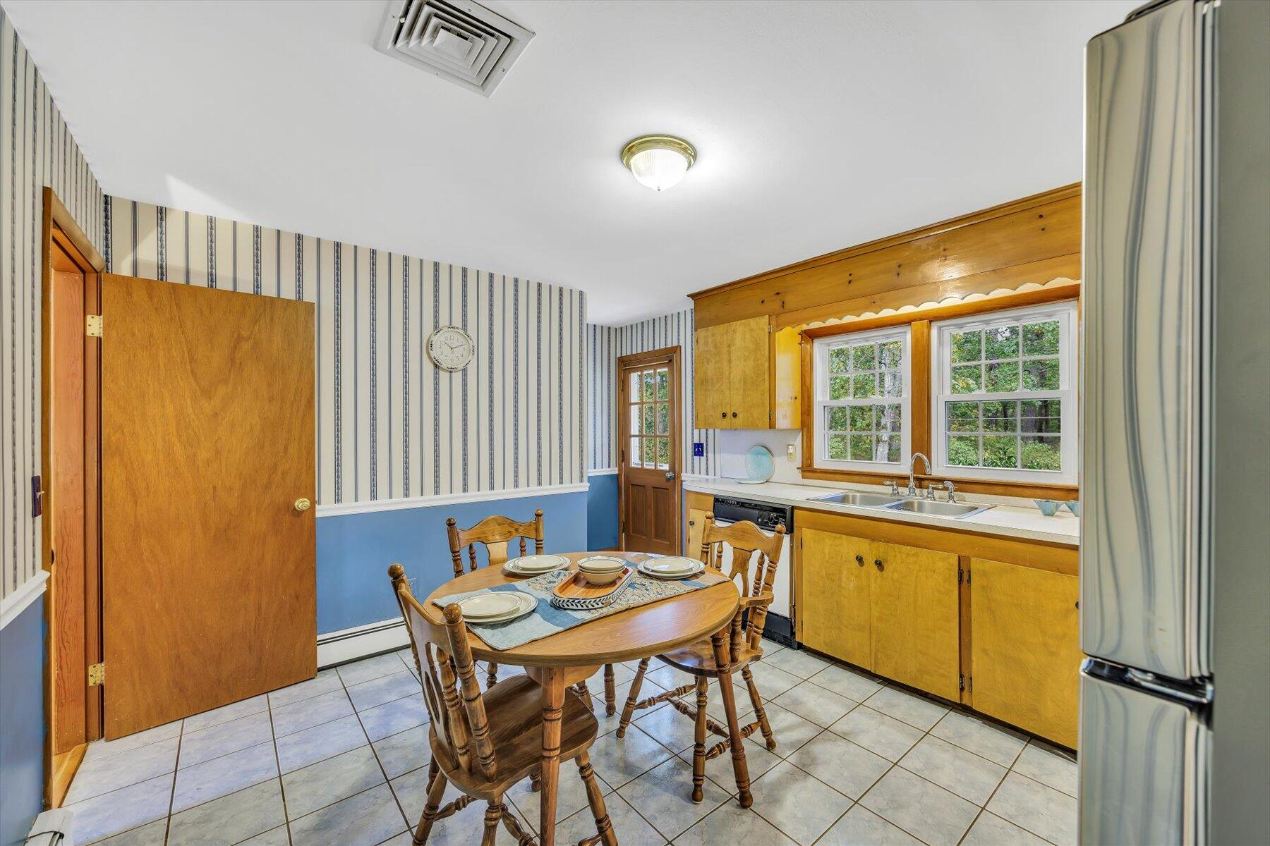 148 Belmont Road Harwich MA 02671