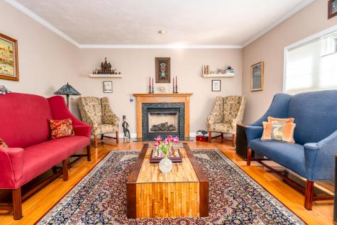 7 Mizzen Lane Bourne MA 02532