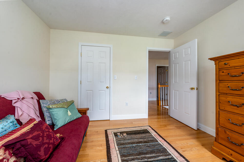 7 Mizzen Lane Bourne MA 02532