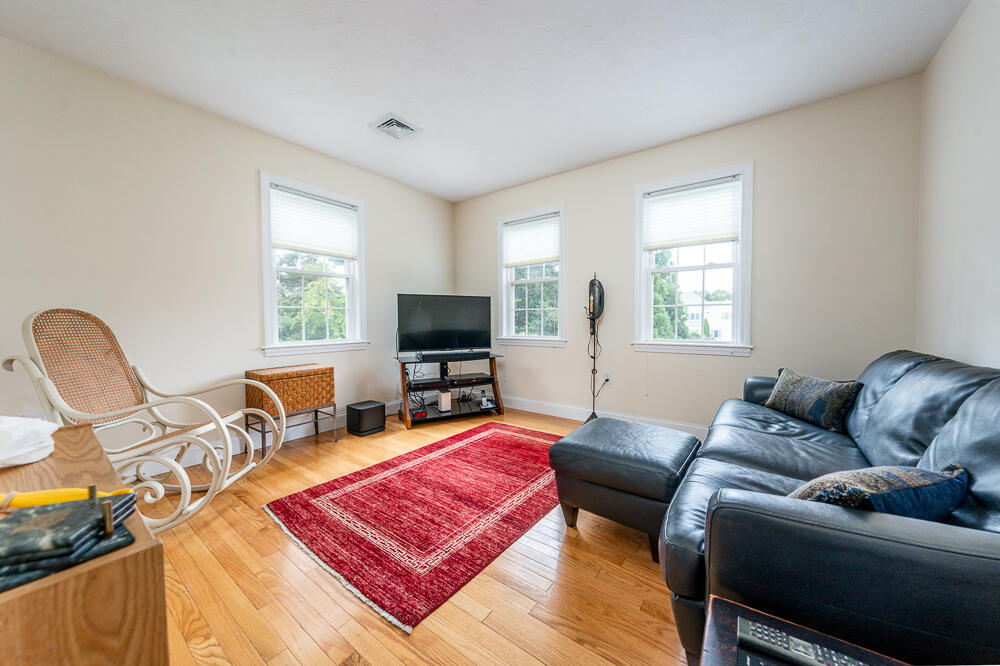 7 Mizzen Lane Bourne MA 02532