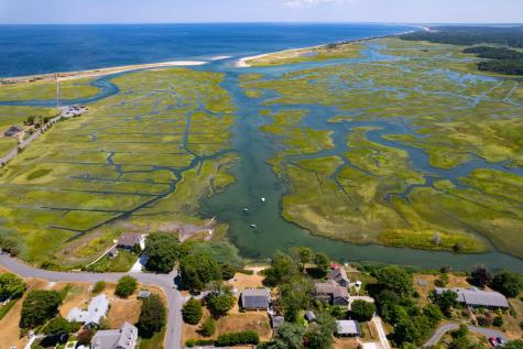 7 Sunrise Lane Sandwich MA 02563