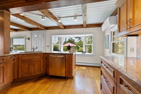 7 Sunrise Lane Sandwich MA 02563