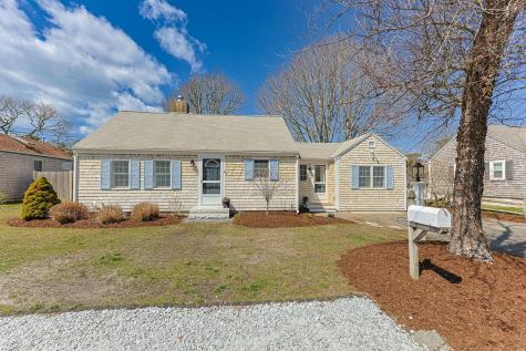 22 Mandeville Road Harwich MA 02671