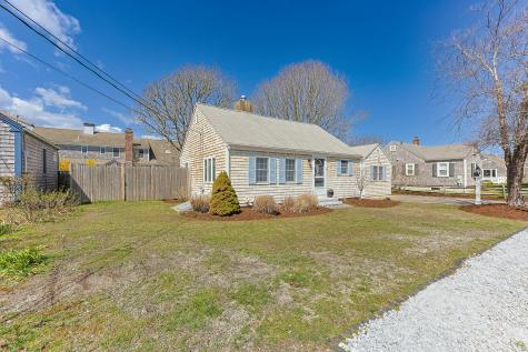 22 Mandeville Road Harwich MA 02671