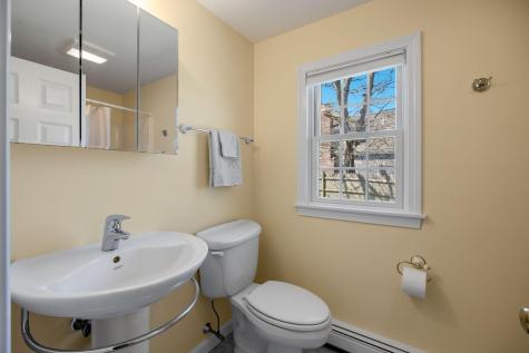 22 Mandeville Road Harwich MA 02671