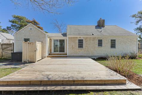 22 Mandeville Road Harwich MA 02671