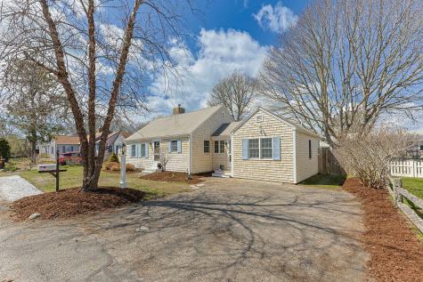 22 Mandeville Road Harwich MA 02671