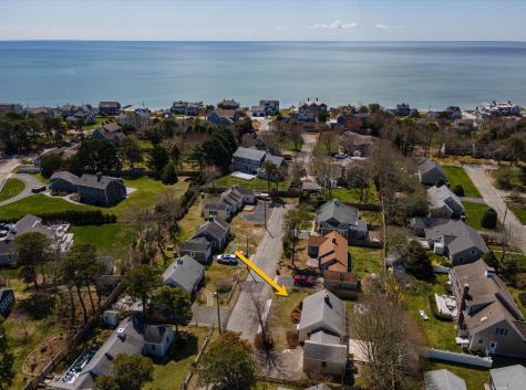 22 Mandeville Road Harwich MA 02671