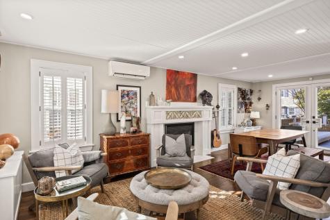 240-1/2 Bradford Street Provincetown MA 02657