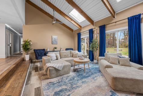 17 Kensington Drive Sandwich MA 02563