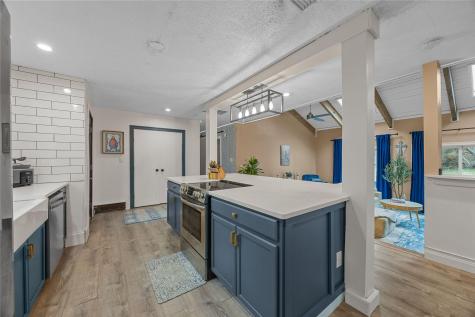 17 Kensington Drive Sandwich MA 02563