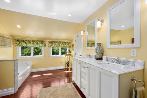55 Tonela Lane Barnstable MA 02630