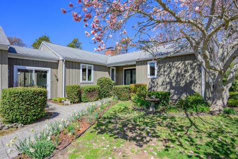 55 Tonela Lane Barnstable MA 02630