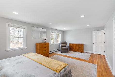 320 Braggs Lane Barnstable MA 02630