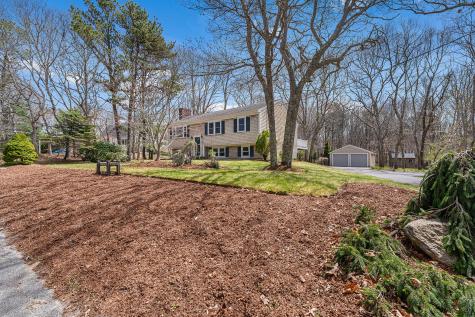 320 Braggs Lane Barnstable MA 02630