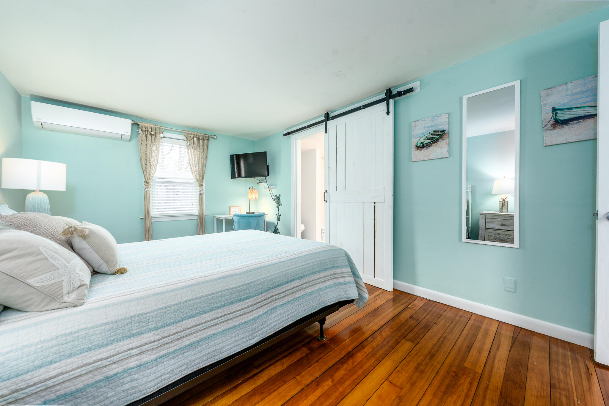 8 Quinsigamond Avenue Falmouth MA 02540