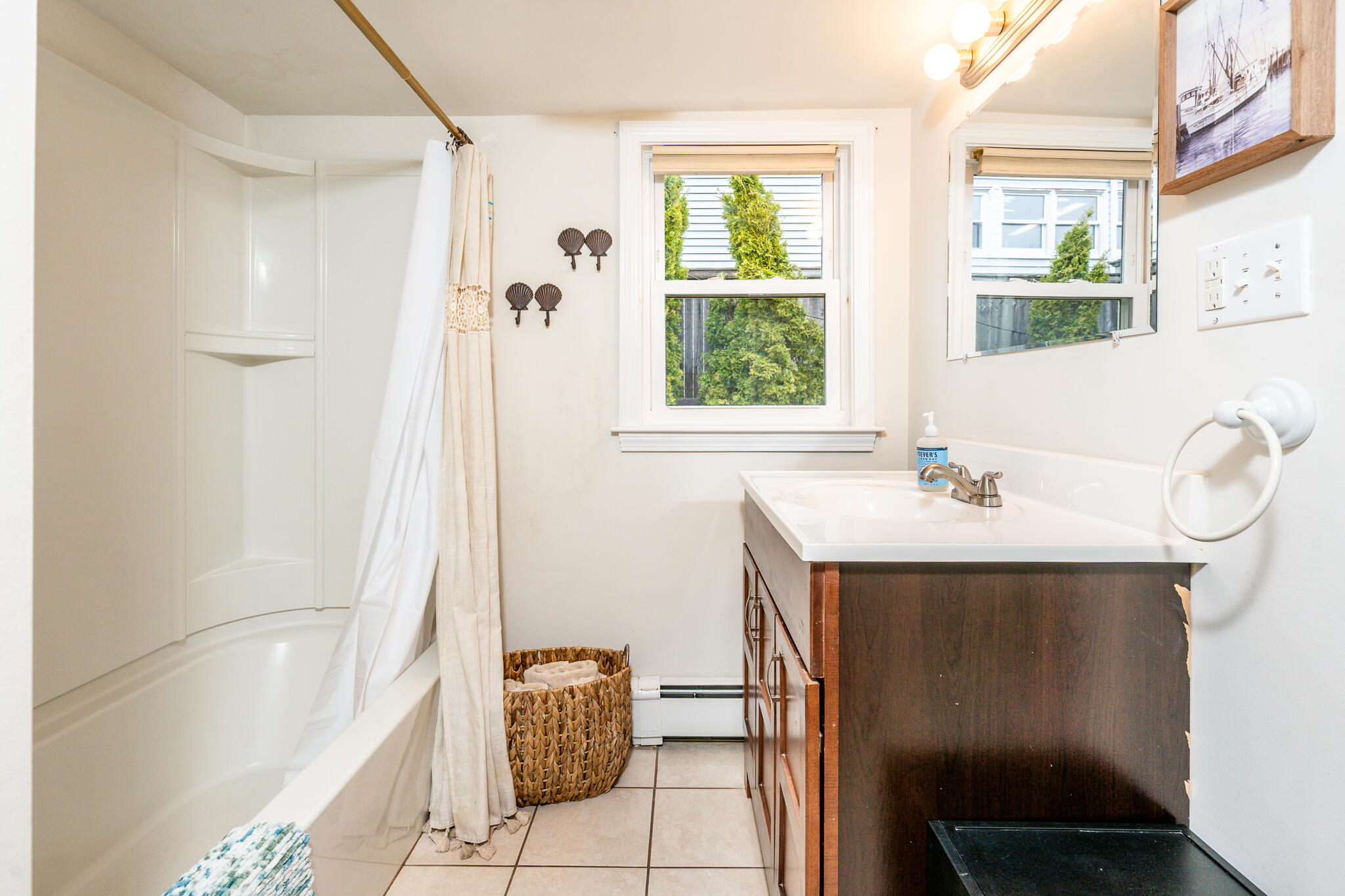 8 Quinsigamond Avenue Falmouth MA 02540