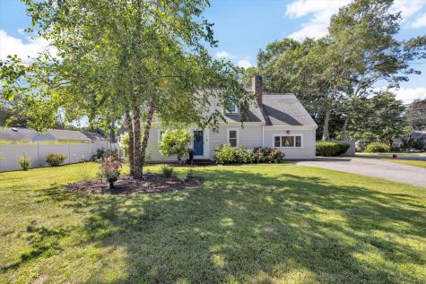 7 Fernwood Avenue Hyannis MA 02601