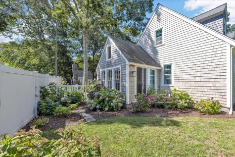 7 Fernwood Avenue Hyannis MA 02601