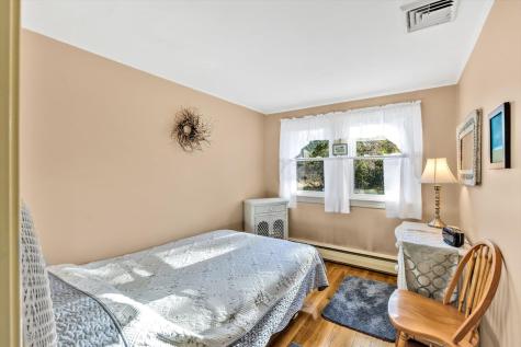 48 Maple Street Bourne MA 02532
