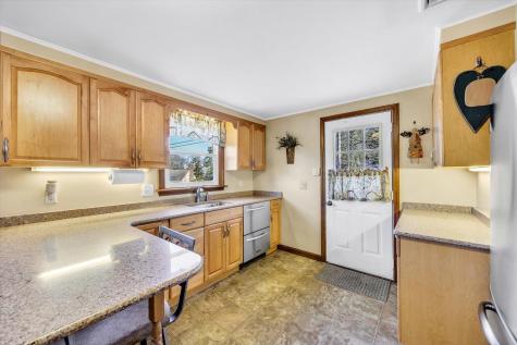 48 Maple Street Bourne MA 02532