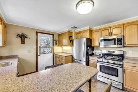 48 Maple Street Bourne MA 02532