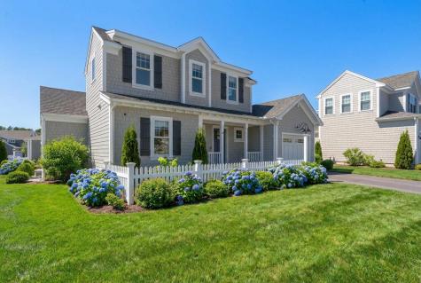 36 Rosewood Circle Mashpee MA 02649