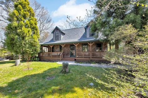 34 Hilltop Drive Bourne MA 02561