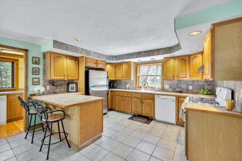 34 Hilltop Drive Bourne MA 02561