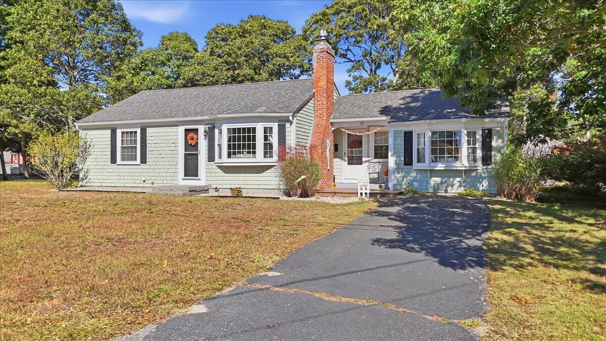 32 Scholl Avenue West Yarmouth MA 02673