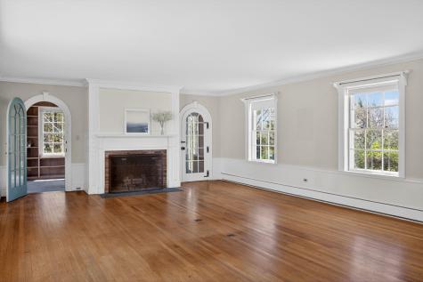 64 Church Street Falmouth MA 02543