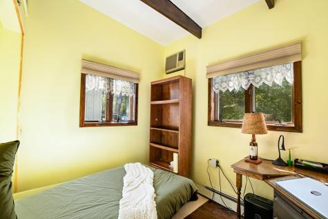 84 Lakewood Drive Mashpee MA 02649