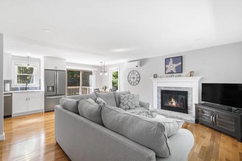 29 Braeburn Court Falmouth MA 02536