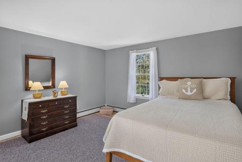 908 Shore Road Pocasset MA 02559