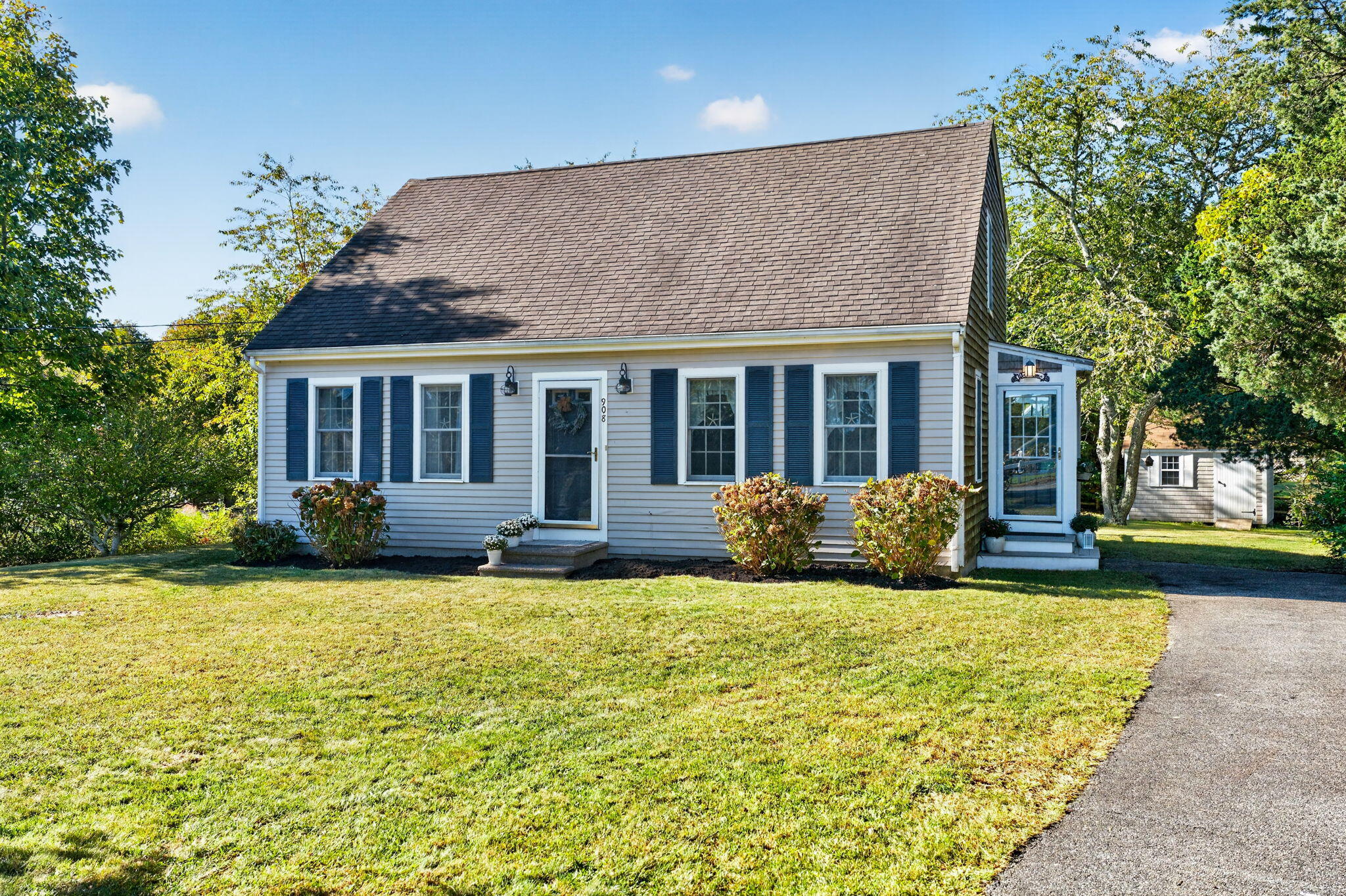 908 Shore Road Pocasset MA 02559