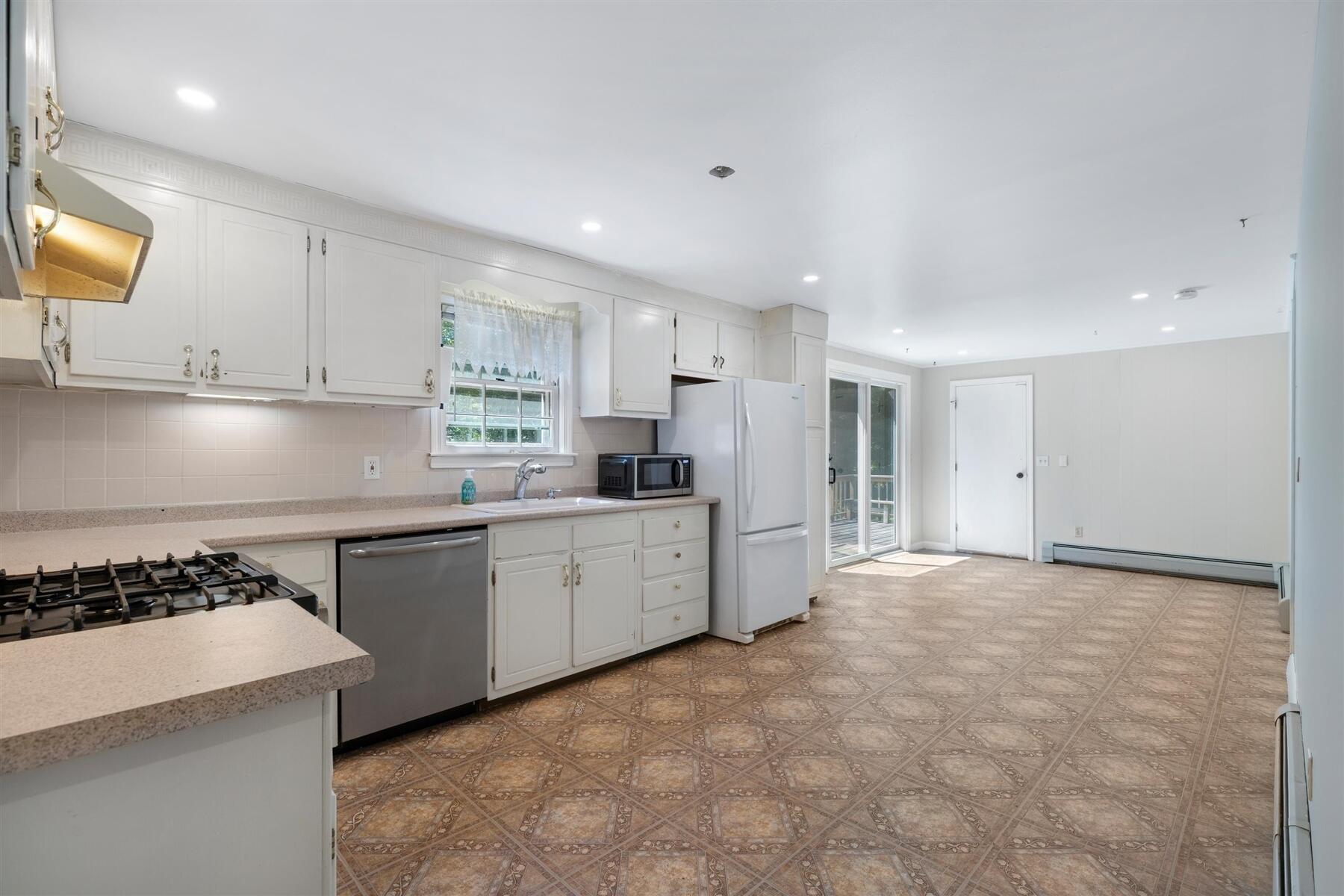771 W Yarmouth Road Yarmouth Port MA 02675