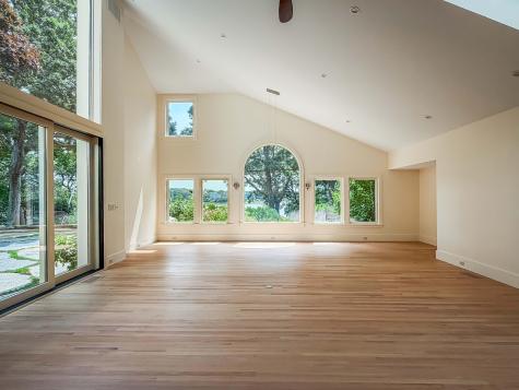 219 Scraggy Neck Road Cataumet MA 02534