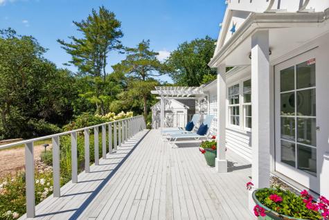 60 Valley Farm Road Pocasset MA 02559