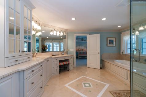 236 Glenneagle Drive Mashpee MA 02649