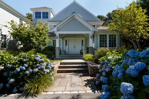 236 Glenneagle Drive Mashpee MA 02649