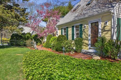9 Gray Birch Road Sandwich MA 02537