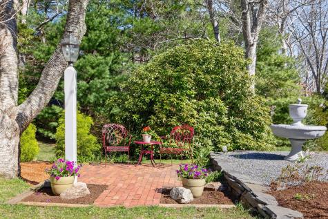 9 Gray Birch Road Sandwich MA 02537