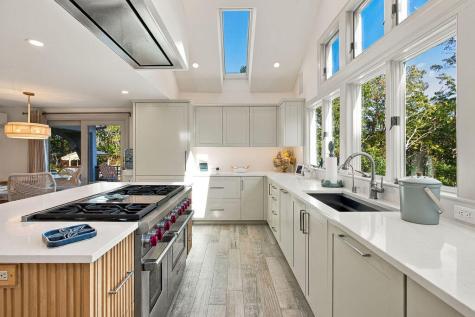1095 Long Pond Road Wellfleet MA 02667