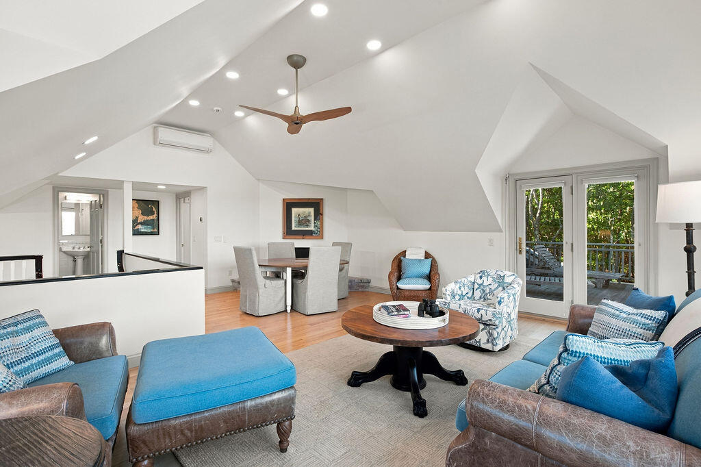 1095 Long Pond Road Wellfleet MA 02667