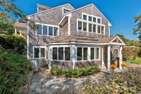 1095 Long Pond Road Wellfleet MA 02667